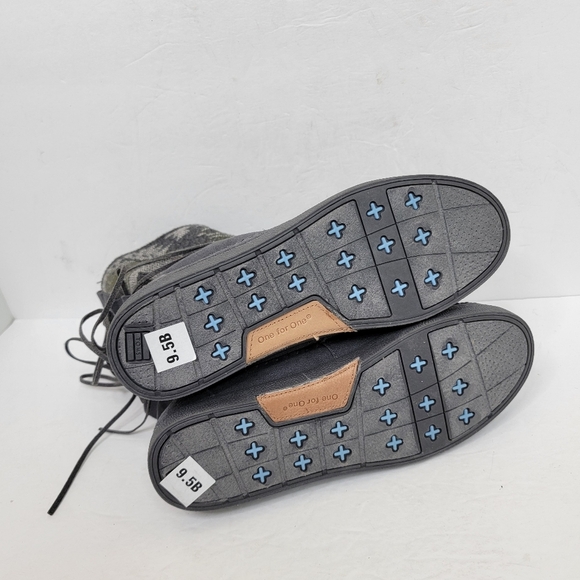 TOMS Nepal Boots Gray leather Size 9.5 - Picture 9 of 10